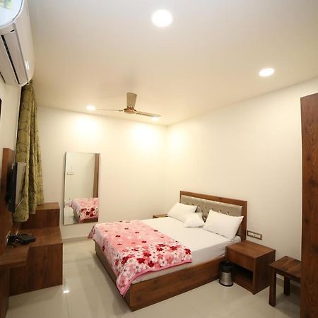 Hotel Devens Jaipur Exteriör bild