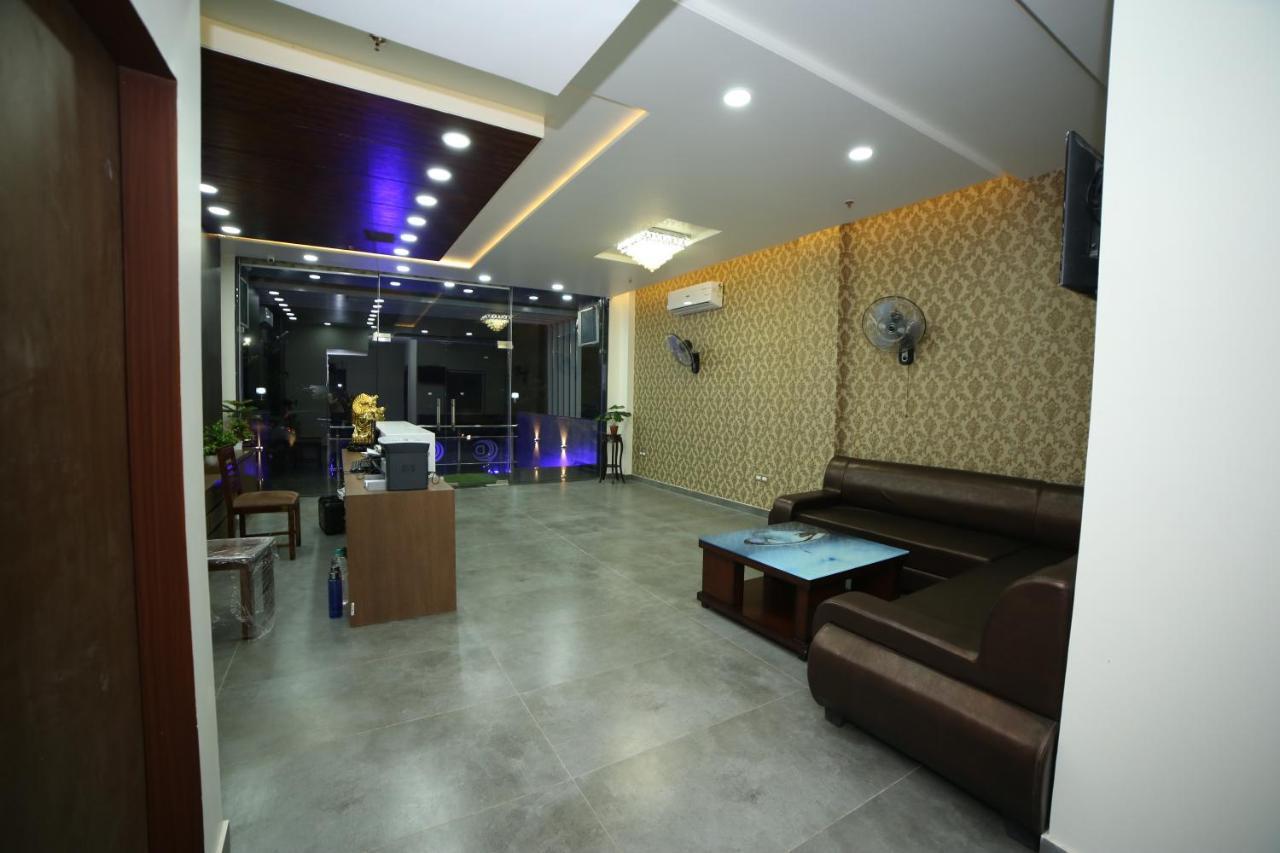 Hotel Devens Jaipur Exteriör bild